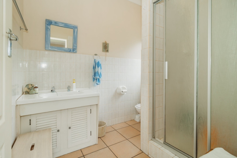 4 Bedroom Property for Sale in Denver Park Western Cape